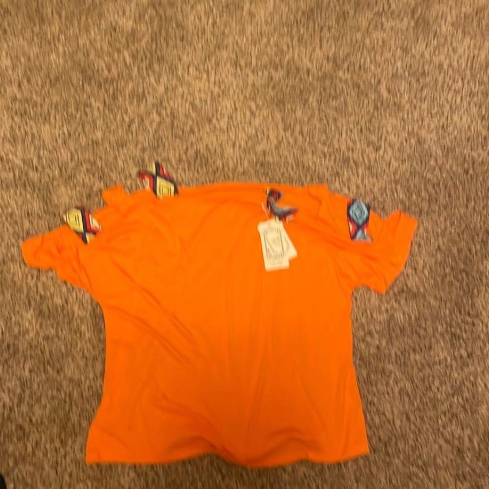 Brand new womens top